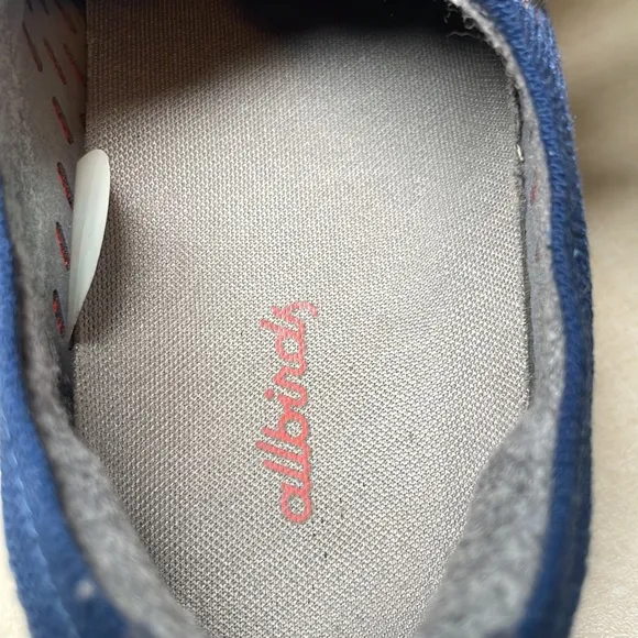 Allbirds Tree Dasher 1 womans Size 8 Blue Red Knit Runners Sneakers Tennis Shoes