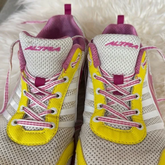 Altra Abound Zero Drop Pink Yellow Running Shoes