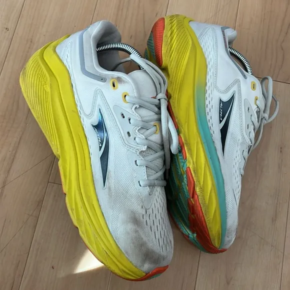 Altra M Via Olympus Men Running Shoes White size 9