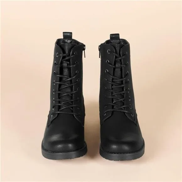 Amazon Essentials Women's Lace-Up Combat Boot
