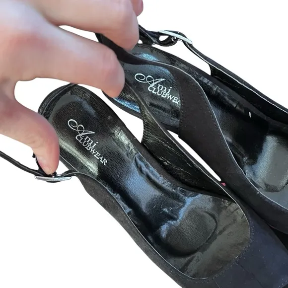 Ami Clubwear NIB Elegant Black Platform Sandals with Ankle Strap