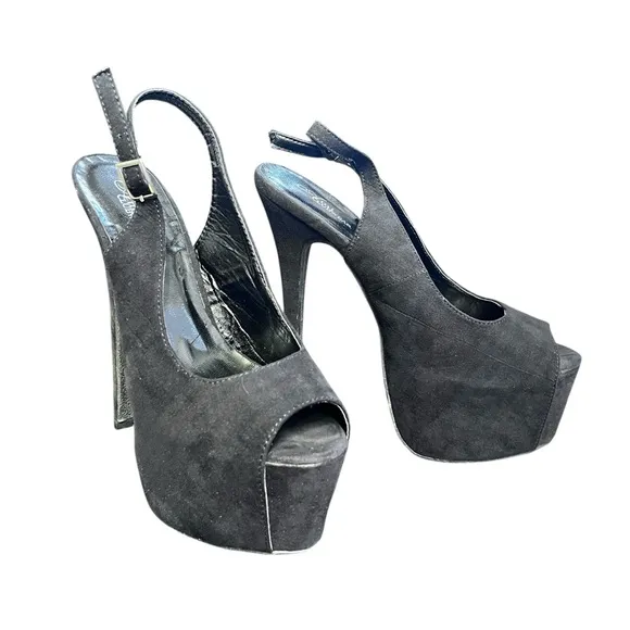 Ami Clubwear NIB Elegant Black Platform Sandals with Ankle Strap