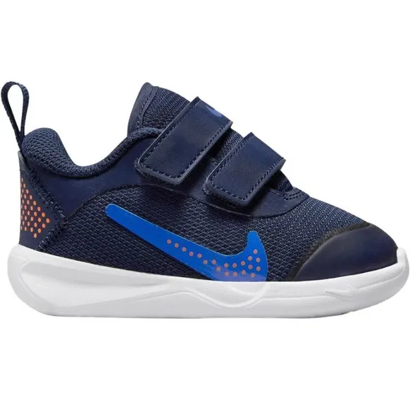 &quot;Nike Omni Multi-Court Boys Shoes - Size 5, Comfortable Playtime Sneakers&quot;