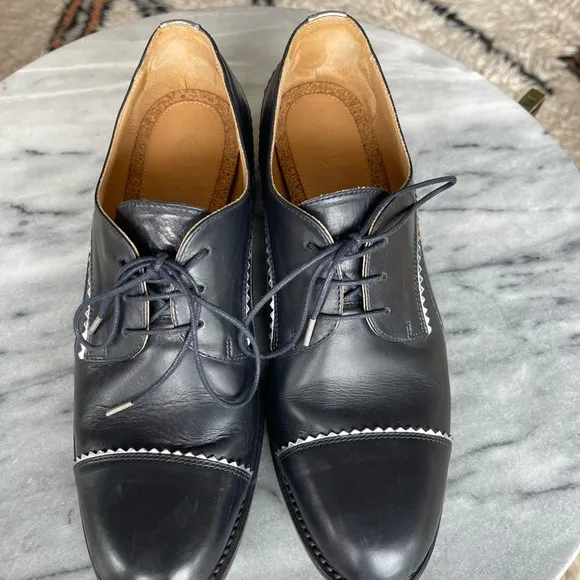Angela Scott Ms neale cap toe derby in navy   silver