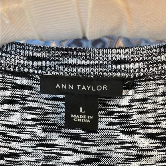 Ann Taylor Knit Modern Print Stretch Midi Dress Black White Size Large