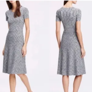 Ann Taylor Knit Modern Print Stretch Midi Dress Black White Size Large