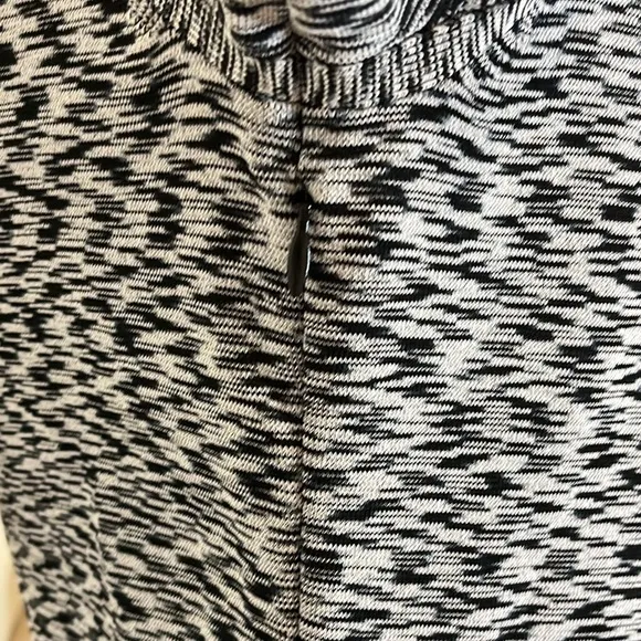 Ann Taylor Knit Modern Print Stretch Midi Dress Black White Size Large