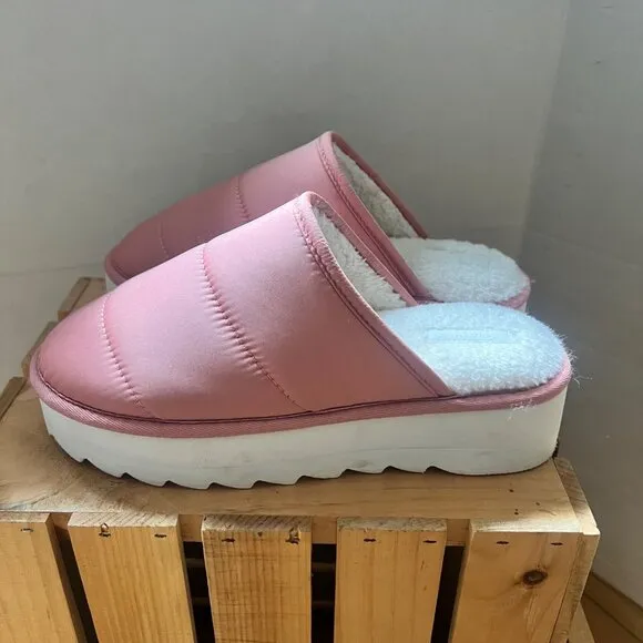 Anthropologie Maeve Size 7.5 Pink Lounge Quilted Chunky Puffy Platform Slippers