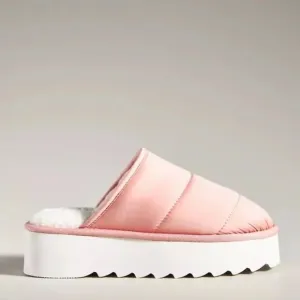 Anthropologie Maeve Size 7.5 Pink Lounge Quilted Chunky Puffy Platform Slippers