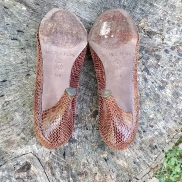 Antonio Melani Snakeskin Pumps Sz 7.5  Peep Toe