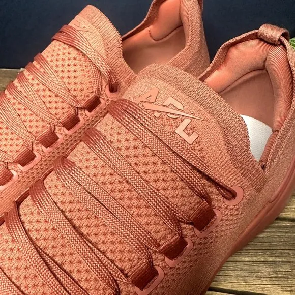 APL Men's Techloom Breeze Shoes NWT *IN BOX* Size 11 (Cedar)