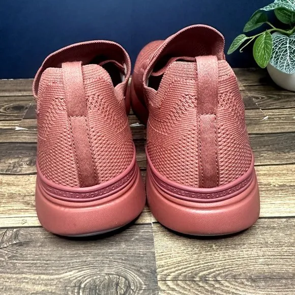 APL Men's Techloom Breeze Shoes NWT *IN BOX* Size 11 (Cedar)