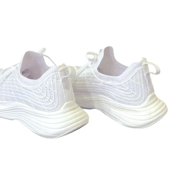 APL TechLoom Zipline Running Shoe White Women’s Size 8.5