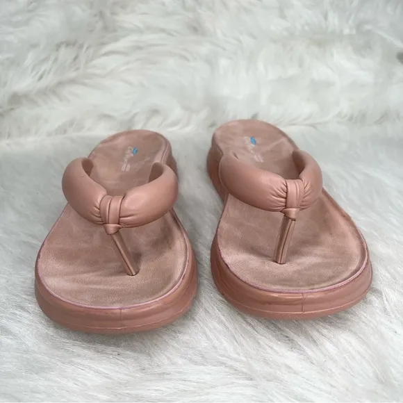 Aqua College Women's Amanda Waterproof Sandals Blush Size 6.5M