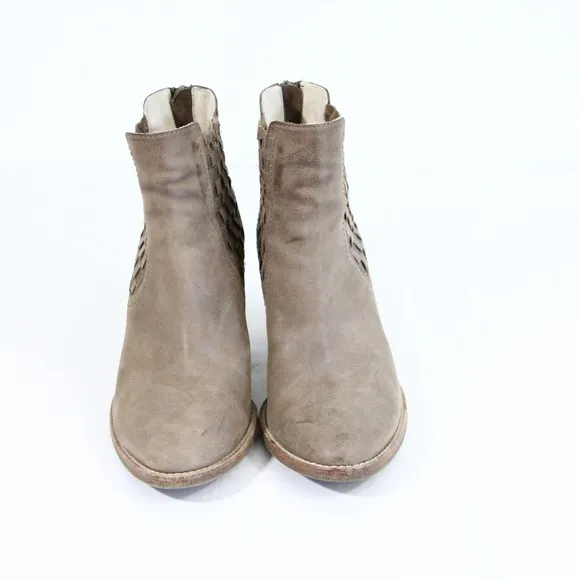 Aquatalia Boots Frannie Ankle Bootie Women Leather Shoes sz 8 made in Italy