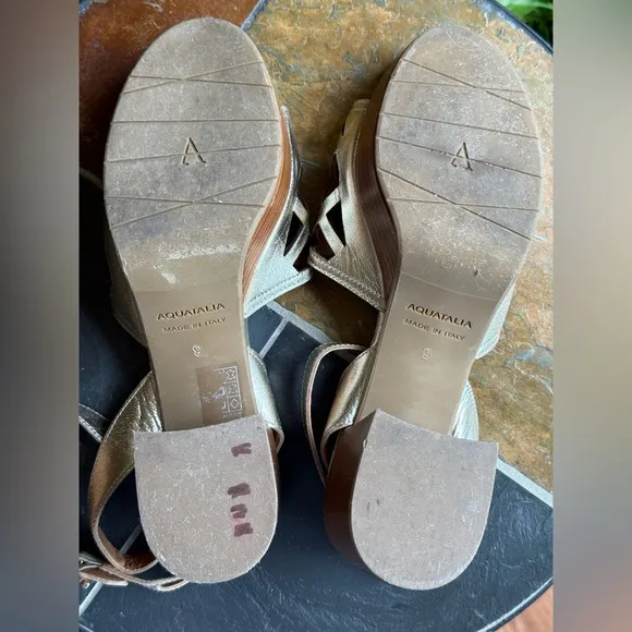 AQUATALIA Gold Platform Sandals SIZE 9