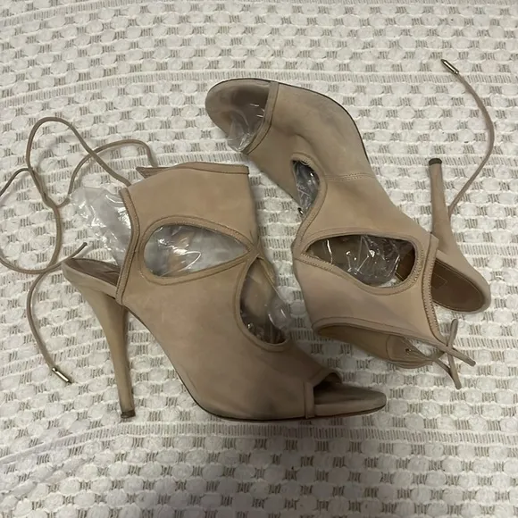 Aquazzura Sexy Thing Wrapped Tan Heels   Dustbag