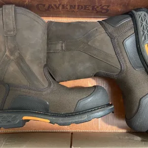 Ariat Brown Cowboy Boots with Pull-On Design and Reinforced Toe