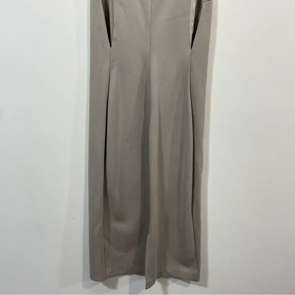 Aritizia Babaton Matheson Modern BodyCon Fitted Elegant Taupe Midi Dress Size 6