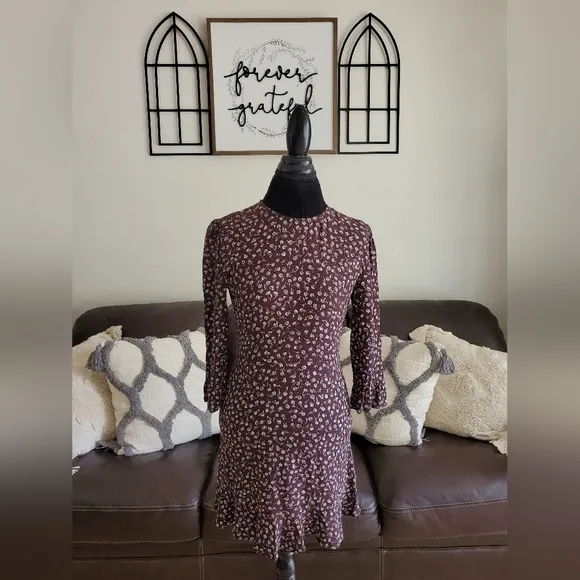 Aritzia Sunday Best Phoebe Floral Print Dress Boho Chic Women's Size 4 Classic