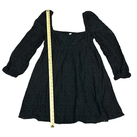 Aritzia Wilfred Black Eyelet Classic Babydoll Dress Size 10 100% Cotton