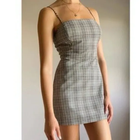 Aritzia Wilfred New Classic Mini Dress Plaid
