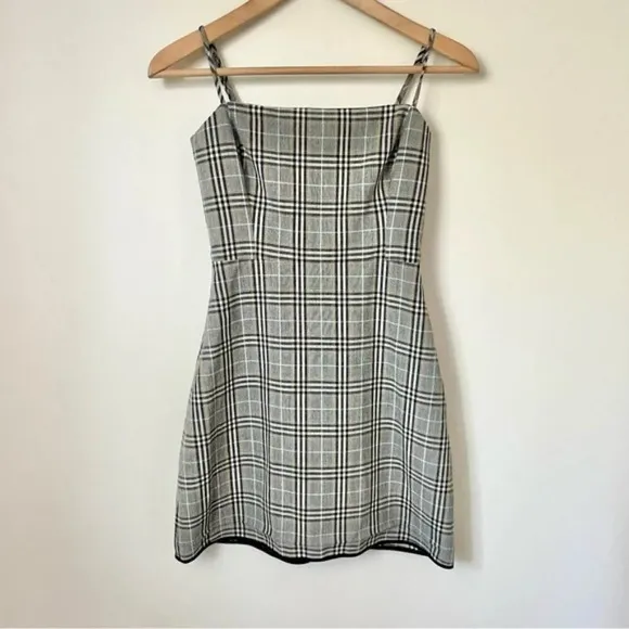 Aritzia Wilfred New Classic Mini Dress Plaid