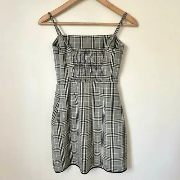 Aritzia Wilfred New Classic Mini Dress Plaid