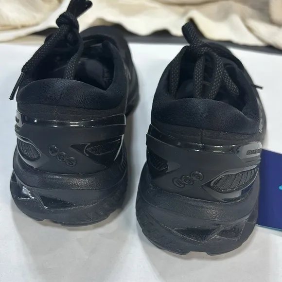 Asics black Gel -Kayano 27 dynamic Duomax running shoes size 5