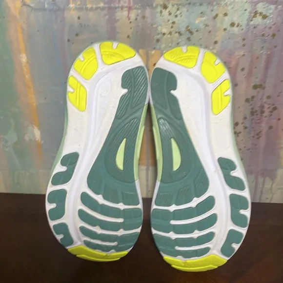 ASICS GEL KAYANO 31 Cool Matcha / Light Celadon Running shoes WMNS 8.5
