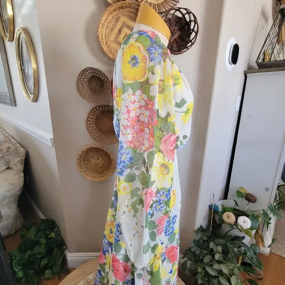 Avalon Classic Vintage Floral Long Sleeve Maxi Dress