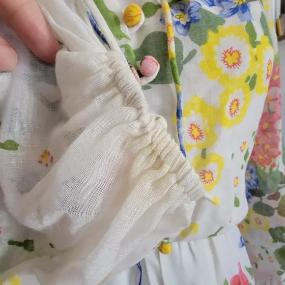 Avalon Classic Vintage Floral Long Sleeve Maxi Dress