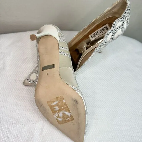 Badgley Mischka Rouge Ivory Embellished Pointed Toe Pump Sz 8