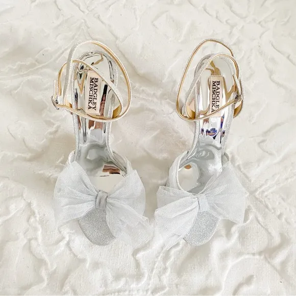 Badgley Mischka Sophie Bow Platform Sandals