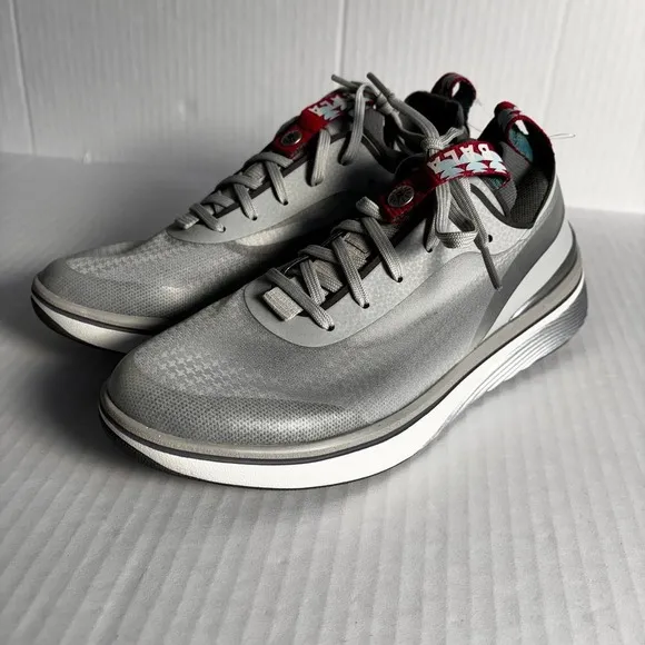BALA Twelves Silver athletic Sneakers Red Accents Lightweight Shoes‎ M6/W7 NWT