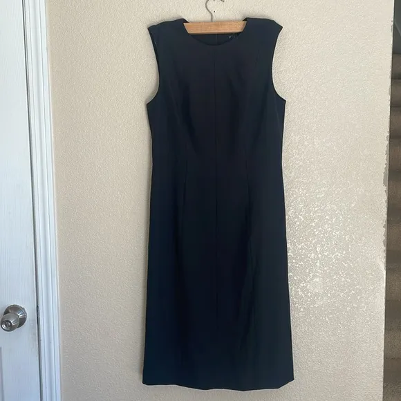 Banana Republic SCULPTED KNEE-LENGTH SHEATH DRESS NWOT