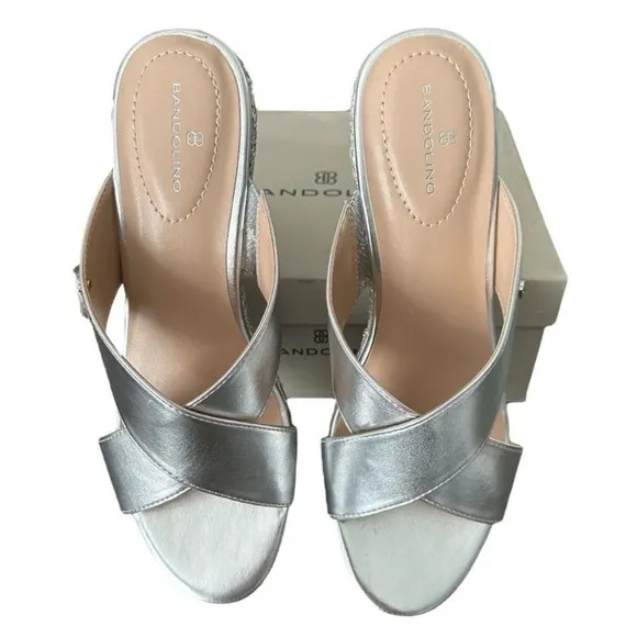 Bandolino Kammie 3 Silver Wedge Sandals Women’s Size 11
