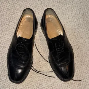 Barney’s of New York Classic Black Leather Men's Shoes—sz 8