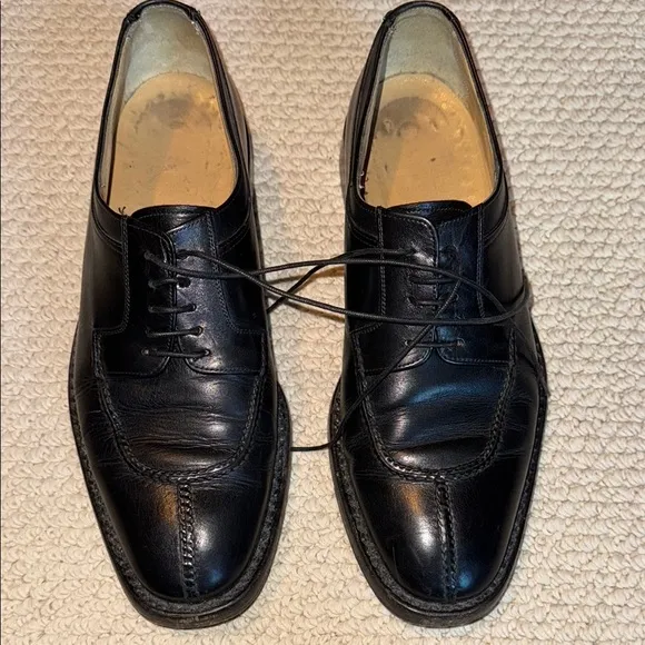 Barney’s of New York Classic Black Leather Men's Shoes—sz 8
