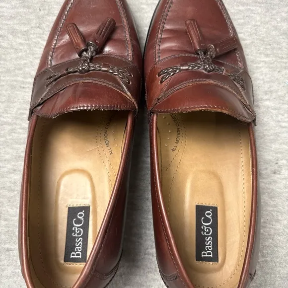Bass &amp; Co. Men Leather Loafers Shoes Tassels Brown Size 11.5M Style 1475-241