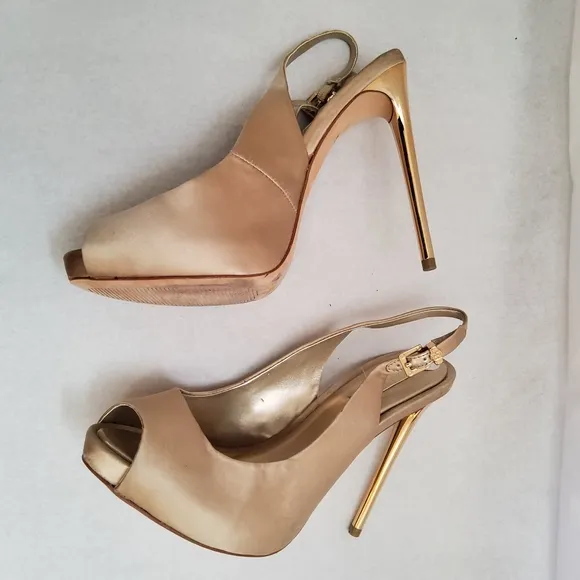 BCBGMaxAzira Peyton Peep-toe Satin Slingback Pump Shoes Size 8.5