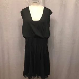 Beautiful and classic BCBG Paris dress