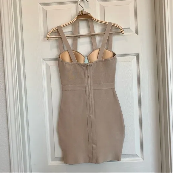 Bebe Beige Mint Colorblock Strappy Halter Bustier Bodycon Bandage Mini Dress