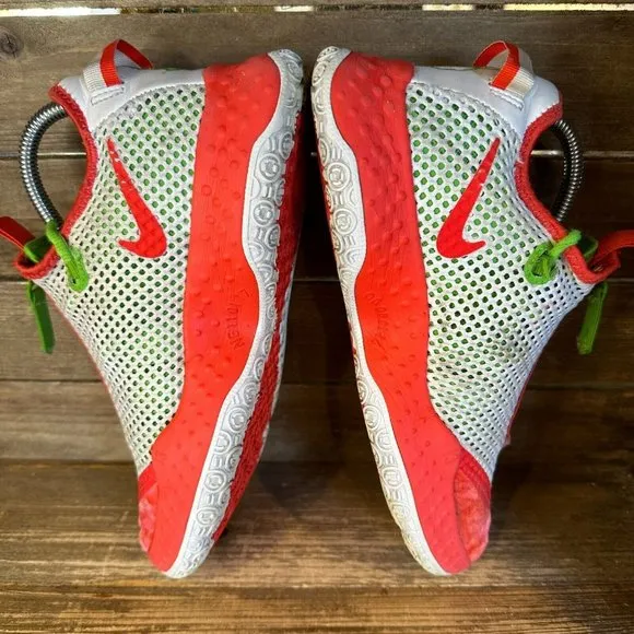 Big Kids Nike Air PG 4 Christmas Red Velvet Basketball Shoes Sneakers Size 6.5 Y