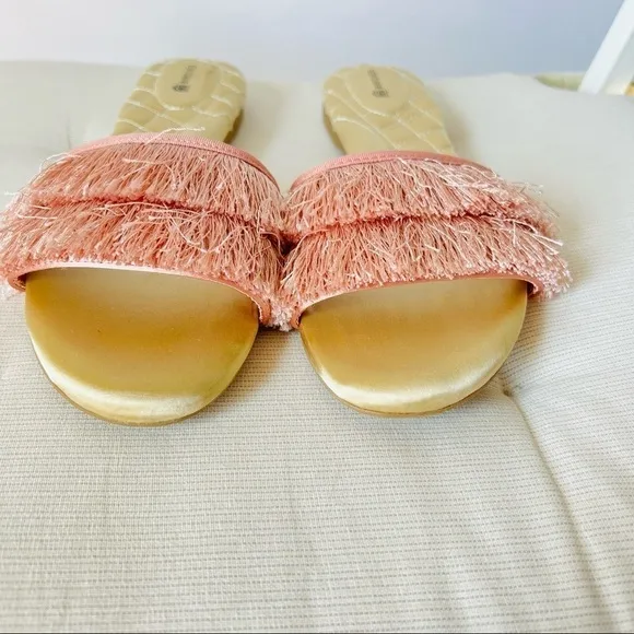 Birdies blush pink fringes slippers