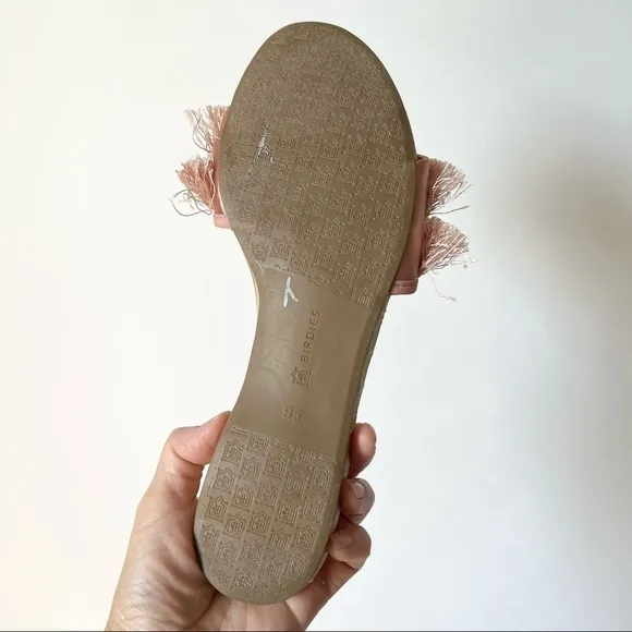 Birdies blush pink fringes slippers