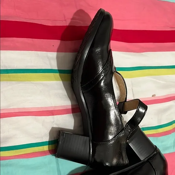 Black Patent Leather Dress Shoes with T-Strap