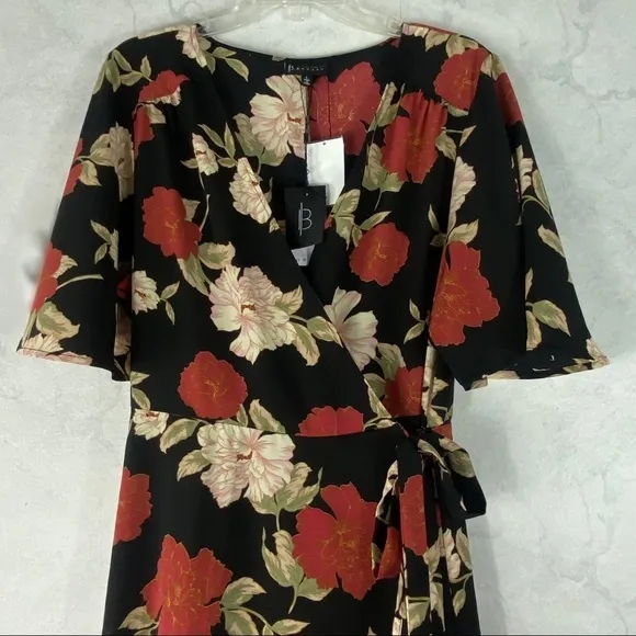 [Bobeau] Classic Floral Print Wrap Dress