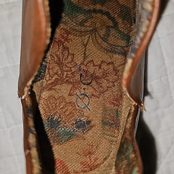 BOC Lucy booties 100% leather brown shoes sz 7.5 western style NWT