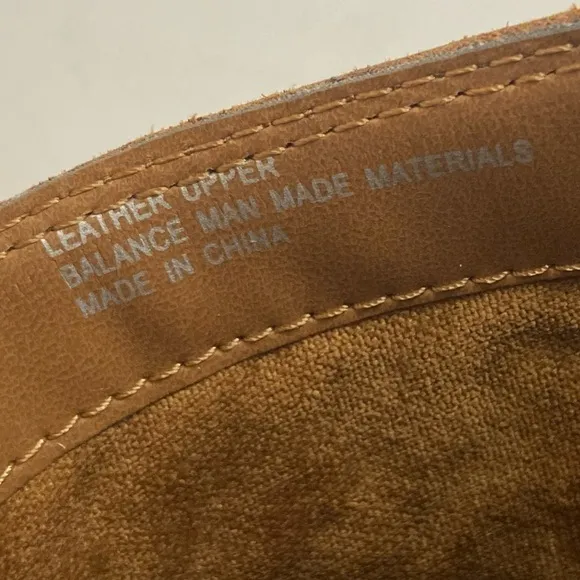 B.O.C~Born Concept~NIB~Cognac Distressed Leather Ankle Boots~Block Heel~Size 10